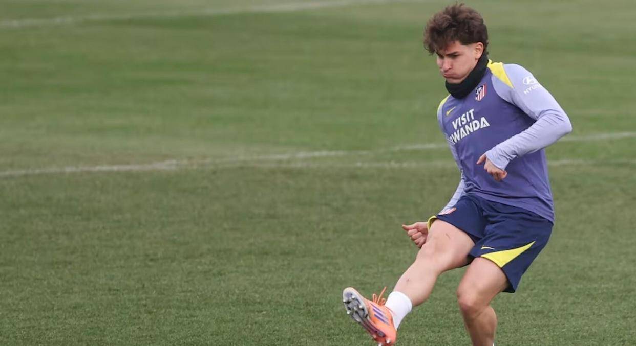 登顶大巴黎绝杀靠玄学马竞11分AG真人旗舰厅1分之谜！国米(图2)